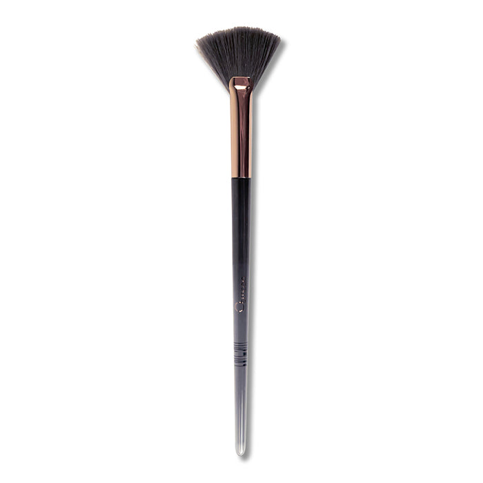 Feathering Fan Brush – Osmosis